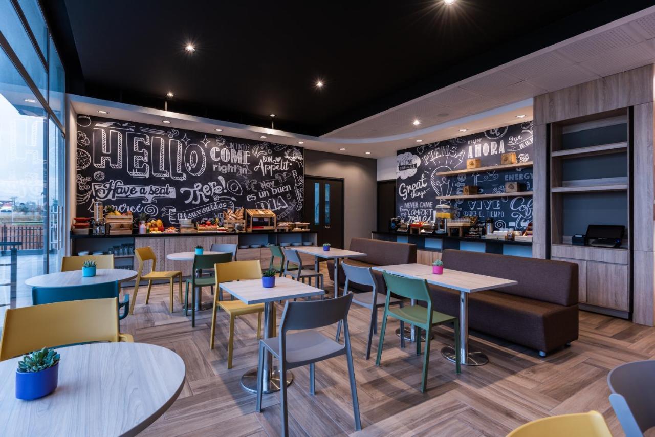 Ibis Chia酒店 外观 照片