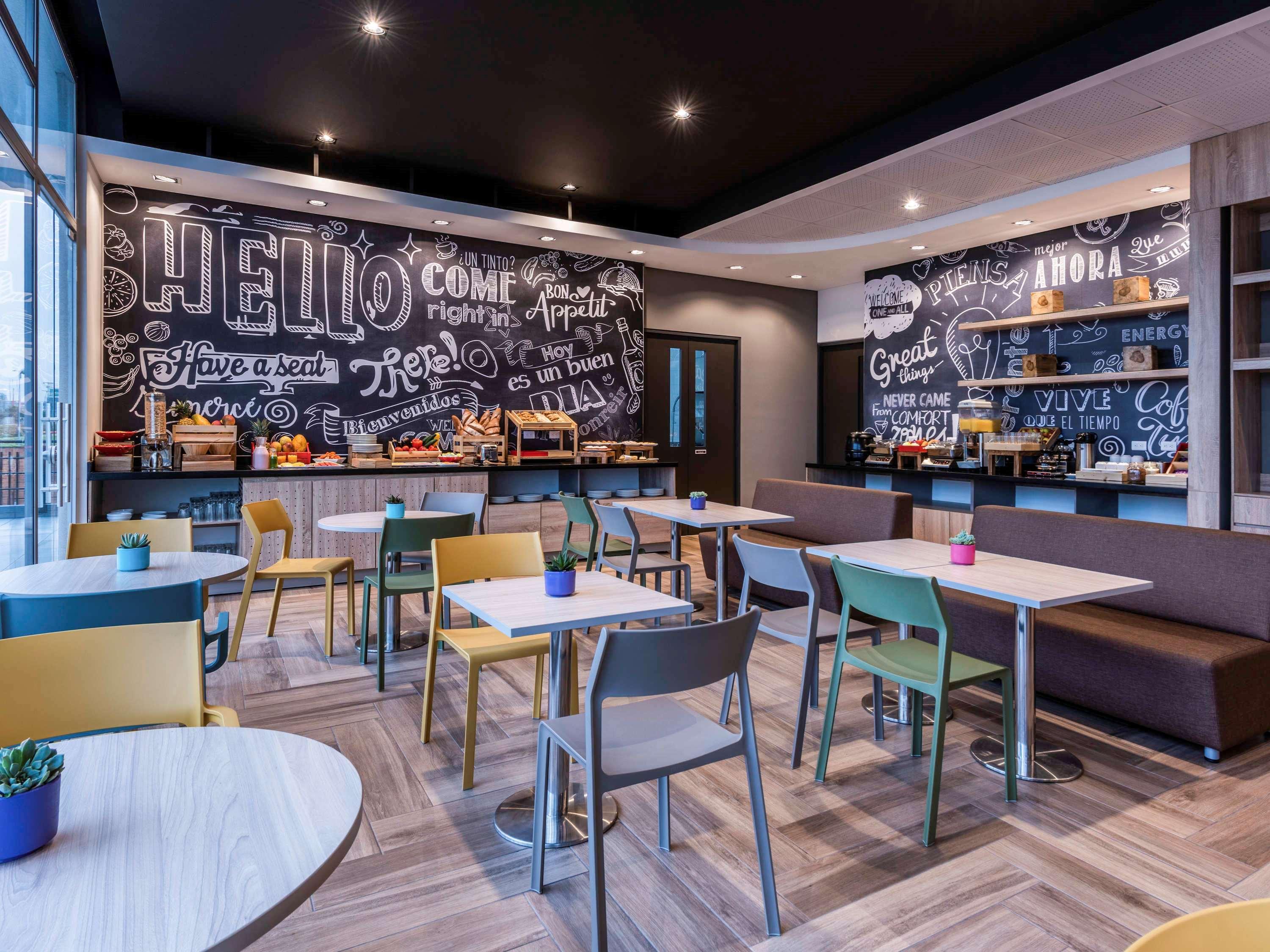 Ibis Chia酒店 外观 照片