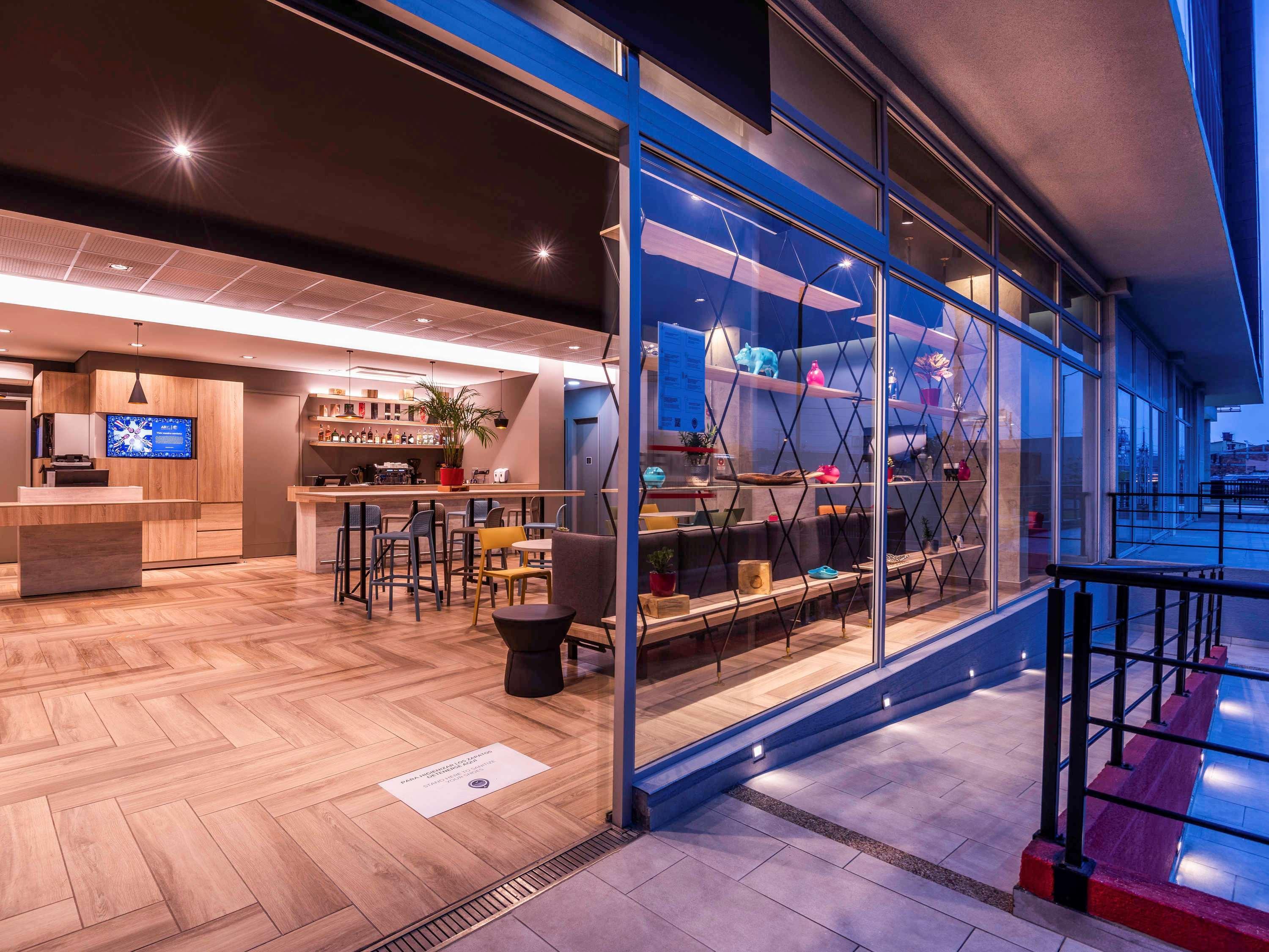 Ibis Chia酒店 外观 照片